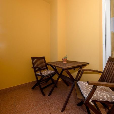 Apartments Silvana In Kampor الغرفة الصورة