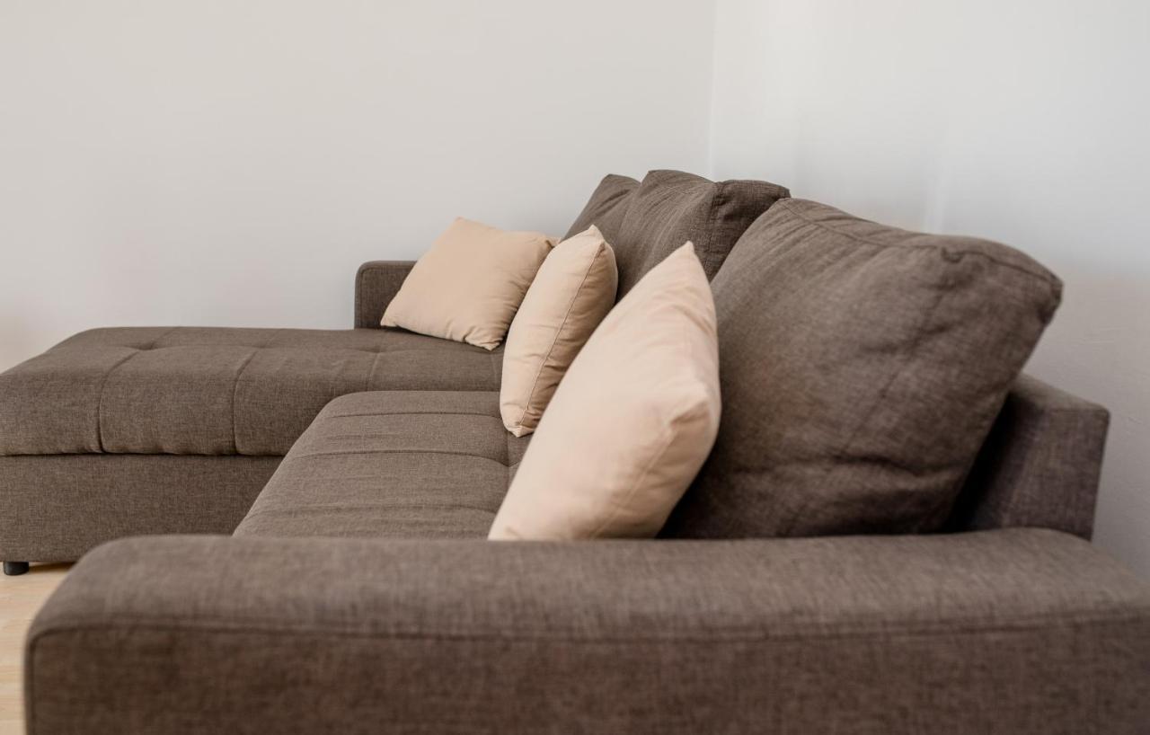 Apartments Silvana In Kampor المظهر الخارجي الصورة